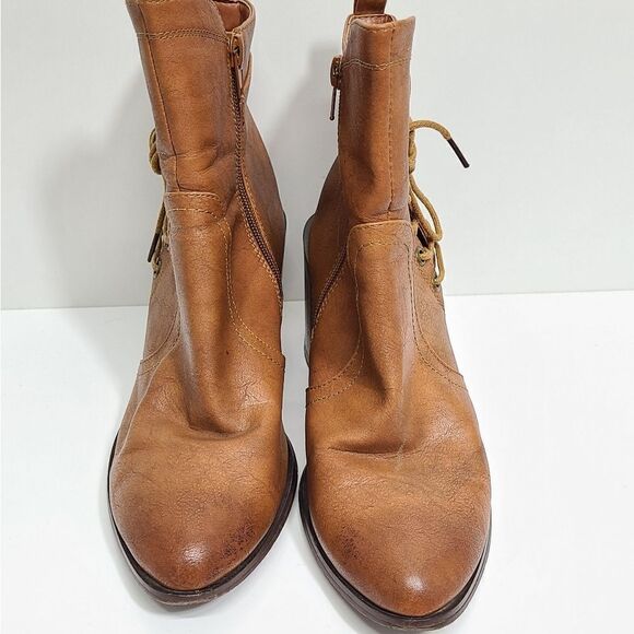 East Village Olivia Miller Block Heel Ankle Bootie Size 11 - Picture 5 of 10